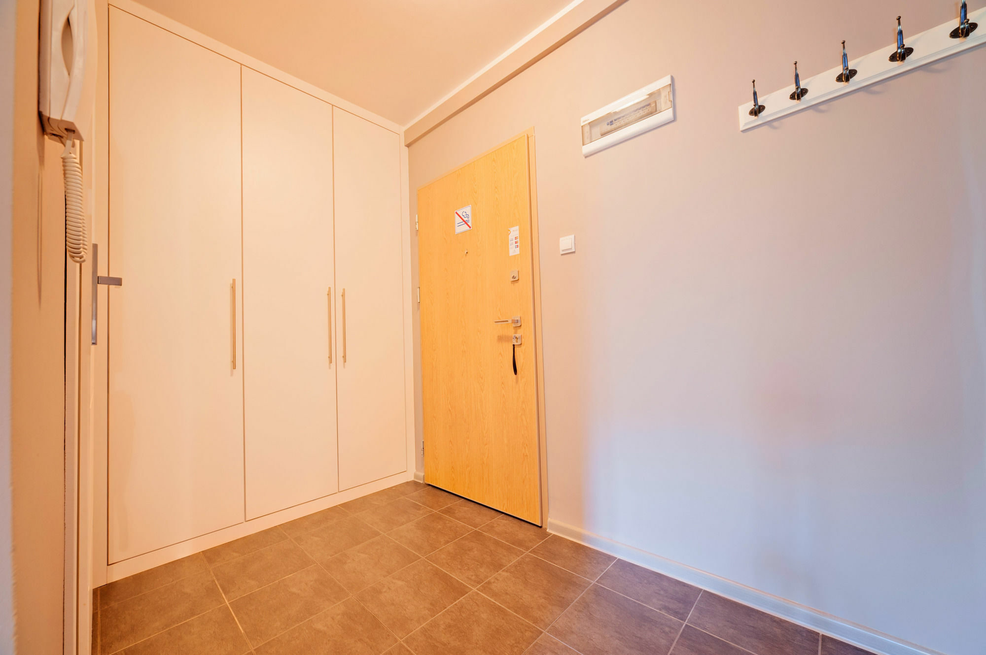 E-Apartamenty Koscielna 30 Poznan Luaran gambar